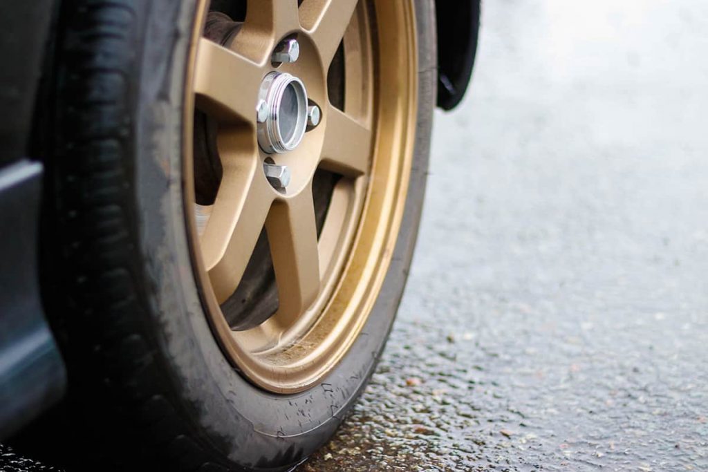 What Color Rims for A White Car? Upgraded Vehicle