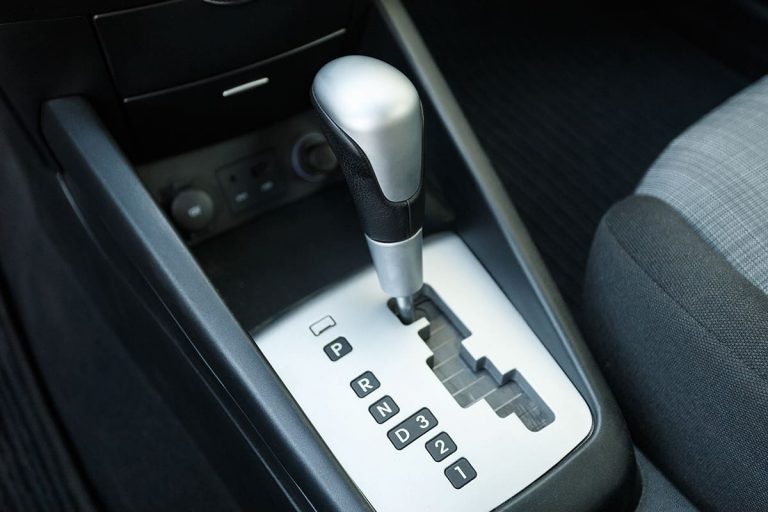 Gear Shift Explained – All You Need to Know - Upgraded Vehicle