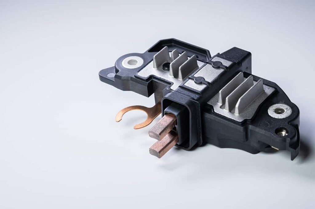 Bad Voltage Regulator Symptoms, Diagnosing & Troubleshooting