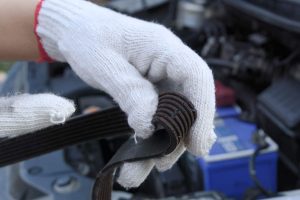 Symptoms of Loose Alternator Belt (with Causes & Fixes) - Upgraded Vehicle