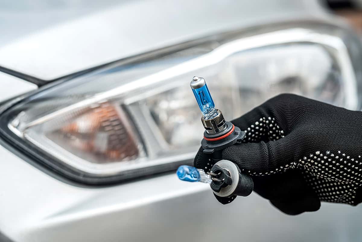 General Overview of Car Headlamp Bulbs