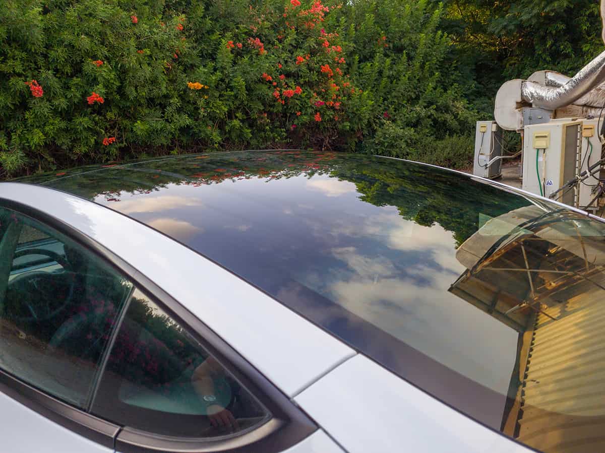 How Tesla’s Sunroof Stands Out
